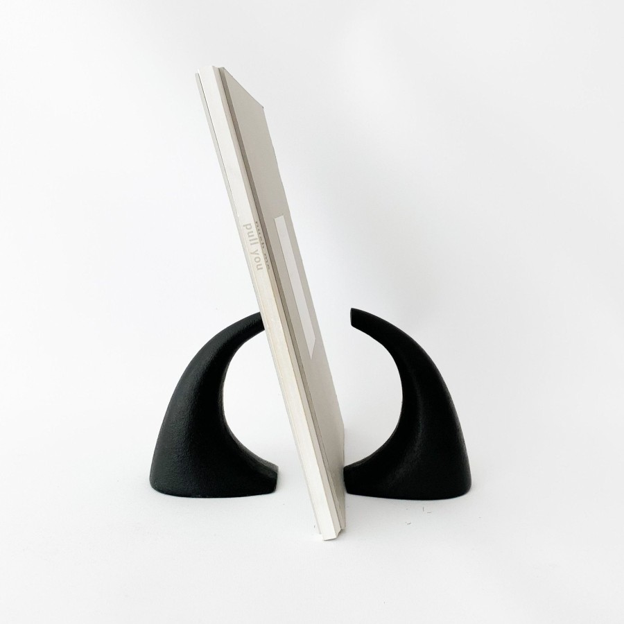 Living SAIKAI (Others) | Tsuno "Horn" Iron Bookends