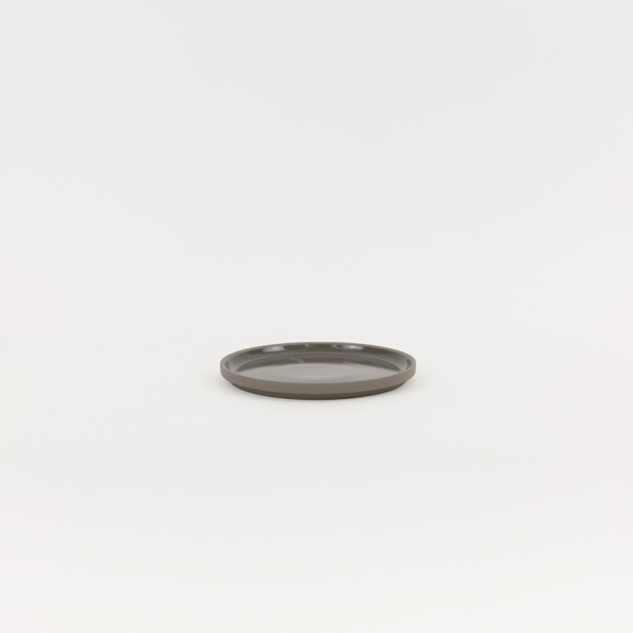 Hasami Porcelain SAIKAI (Hasami) | Hdg102 - Plate / Lid Dark Gray O 5.5/8"