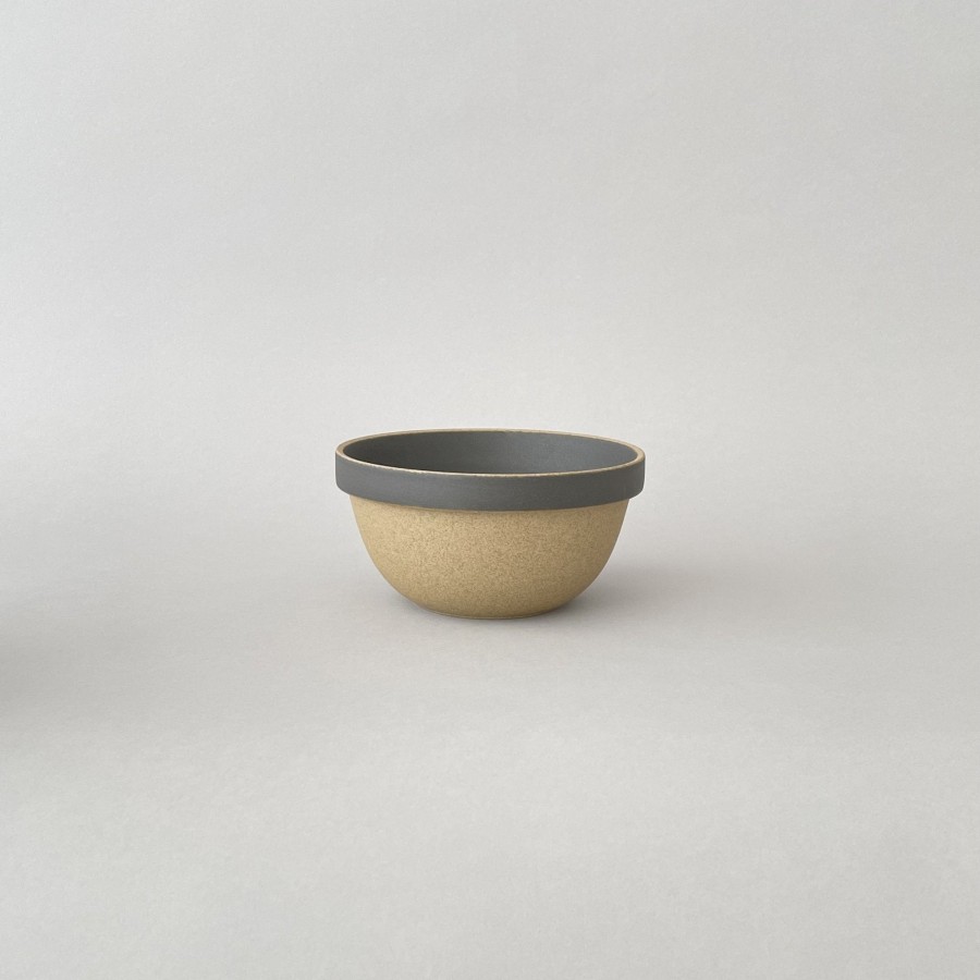 Hasami Porcelain SAIKAI (Hasami) | Hpb048 - Mid-Deep Round Bowl Black Small O 5.5/8"