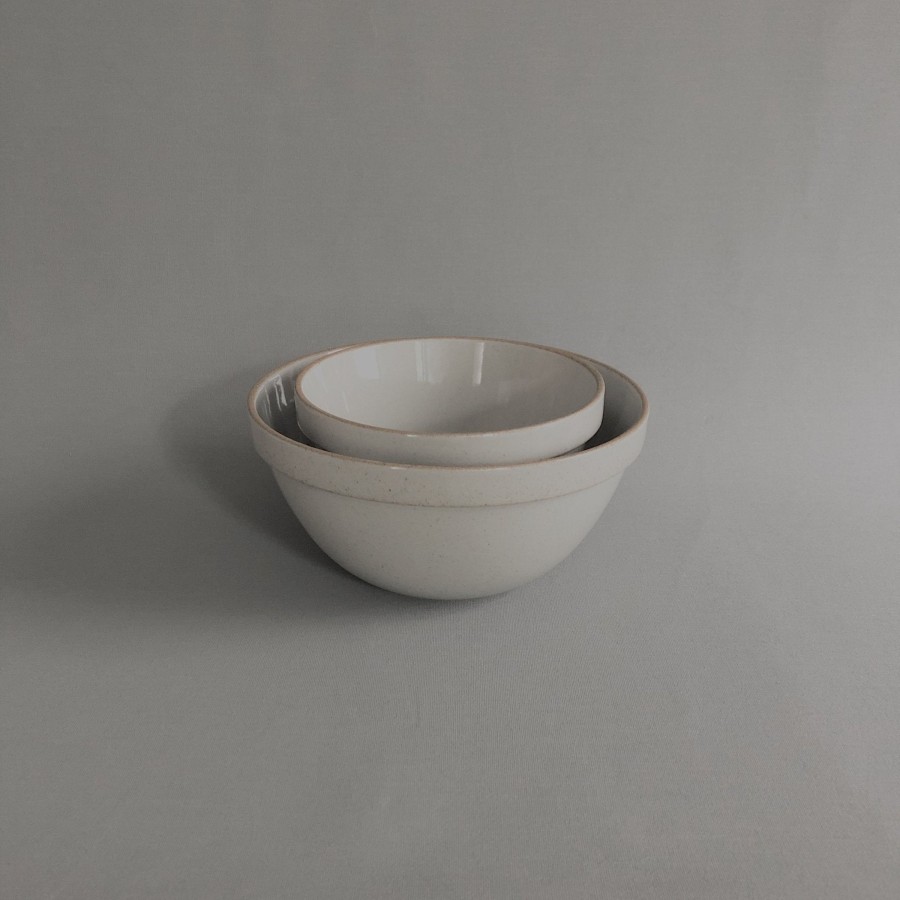 Hasami Porcelain SAIKAI (Hasami) | Hpm046 - Deep Round Bowl Gloss Gray Small O 5.5/8"