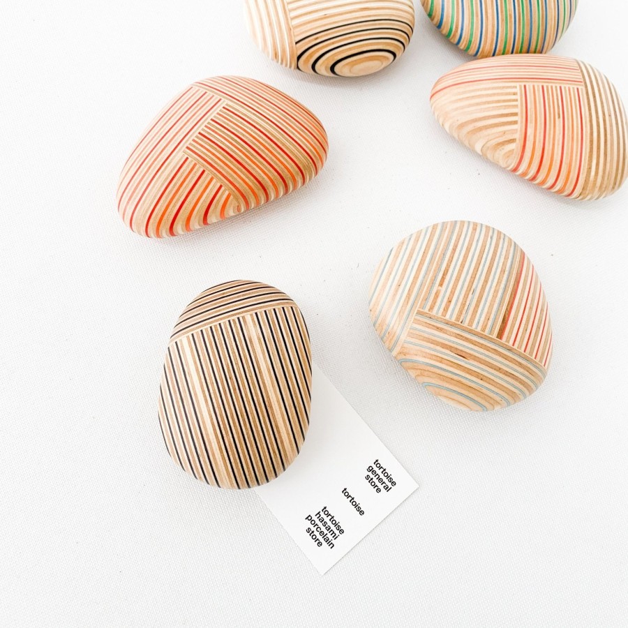 Living TORTOISE-yellow paper | Takizawa Plywood Koishi Paperweights