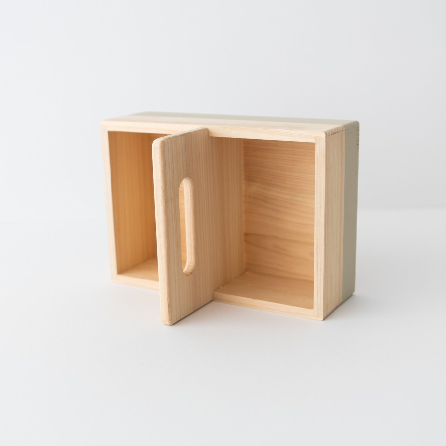 Living TORTOISE | Kyushu Tool Box