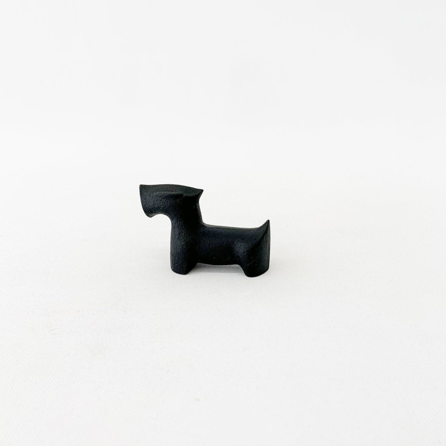 Living SAIKAI (Others) | Kamasada Iron Scotty Dog Paperweight