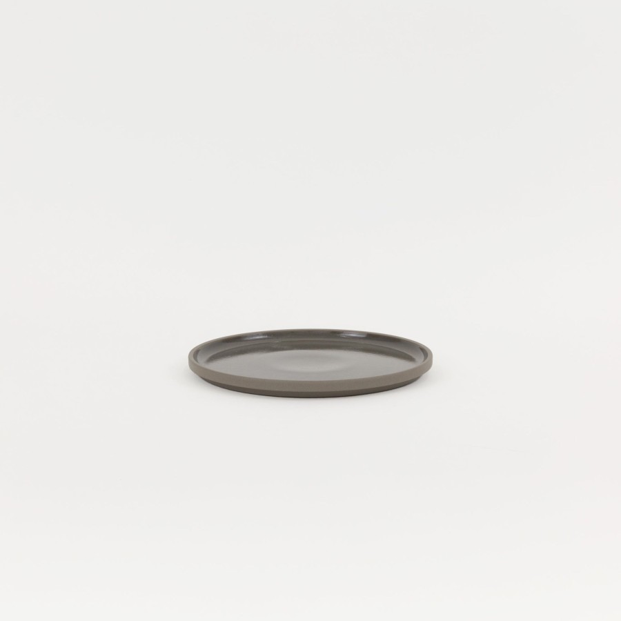 Hasami Porcelain SAIKAI (Hasami) | Hdg103 - Plate / Lid Dark Gray O 7.3/8"